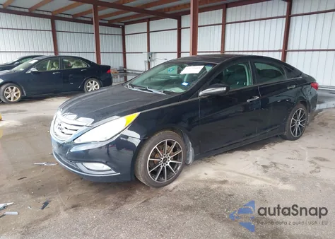 2013 Hyundai Sonata Se 2.0T z USA, uszkodzony, nr VIN 5NPEC4AB4DH666730